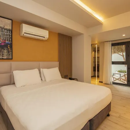 Morina Deluxe Hotel